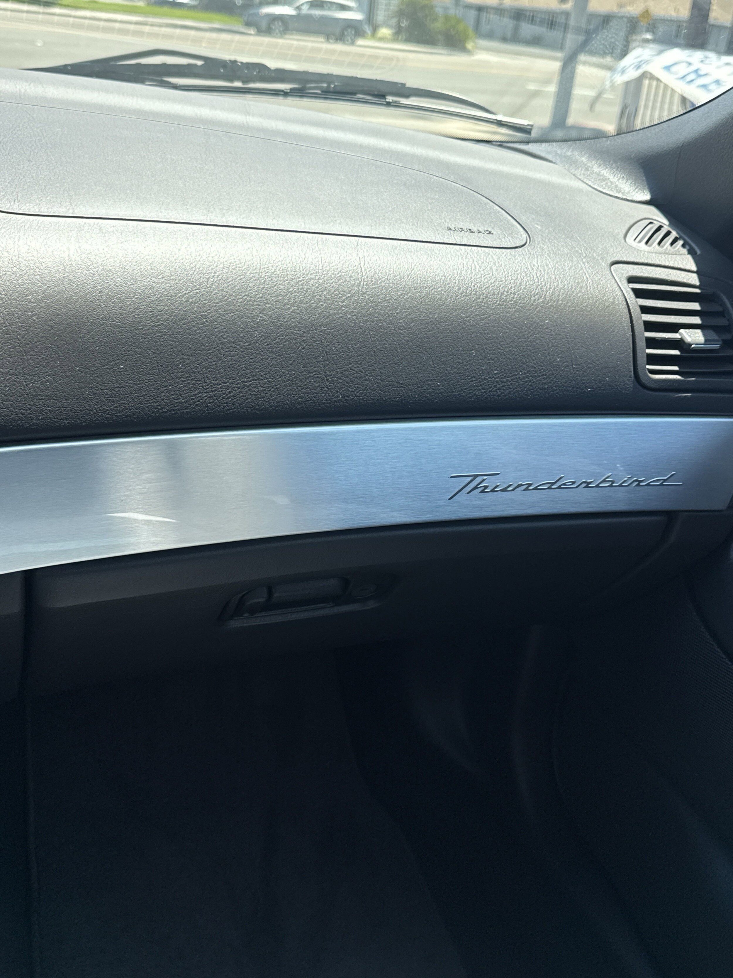 Used 2002 Ford Thunderbird RWD image 26