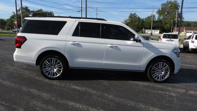 Certified 2023 Ford Expedition Max Limited image 9