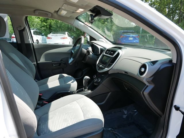 Used 2020 Chevrolet Sonic LT FWD image 8