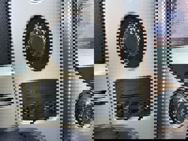 Used 2013 Ford F150 FX4 w/ Luxury Equipment Group image 16