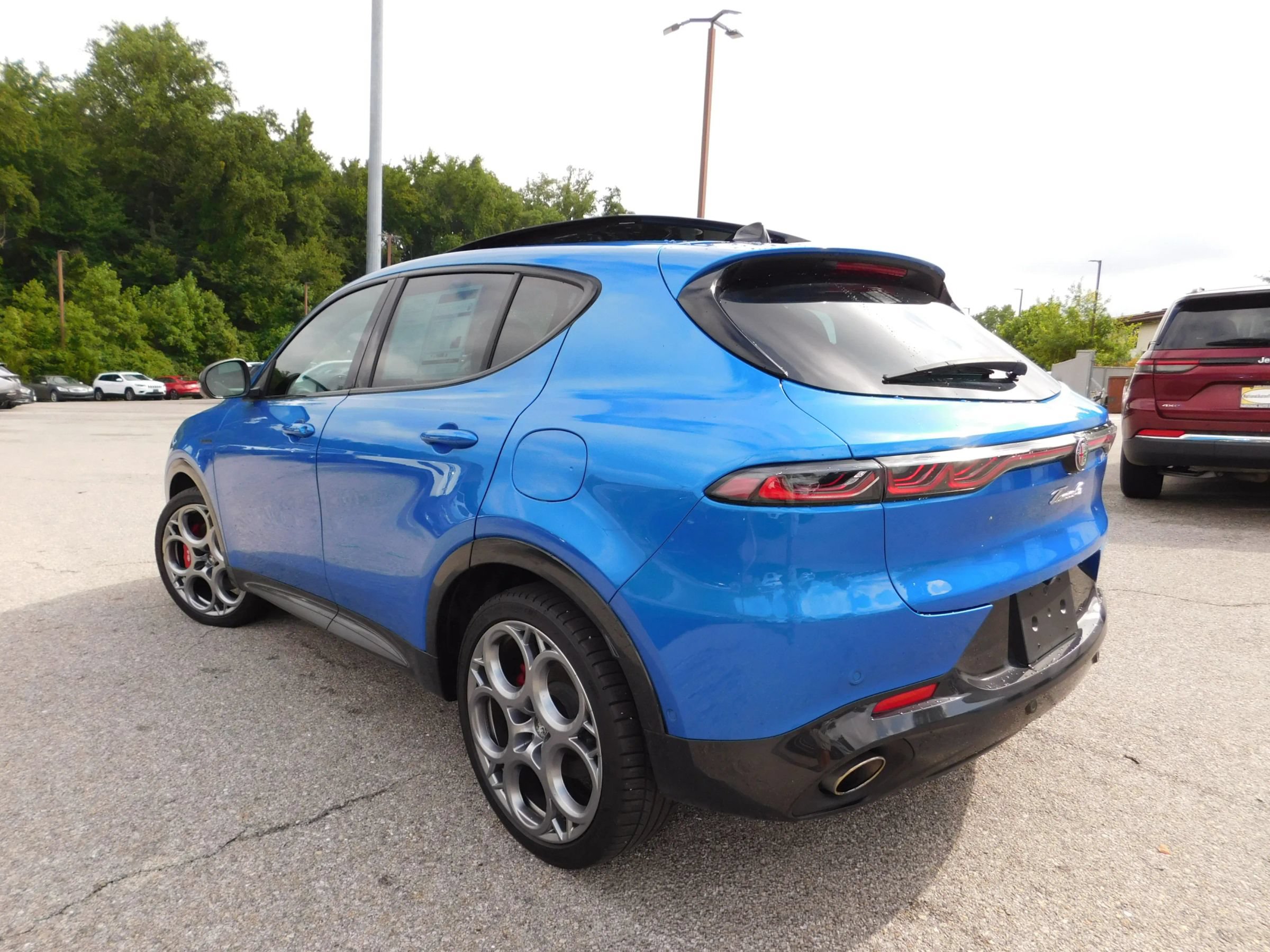 Used 2024 Alfa Romeo Tonale Veloce AWD/4WD image 7