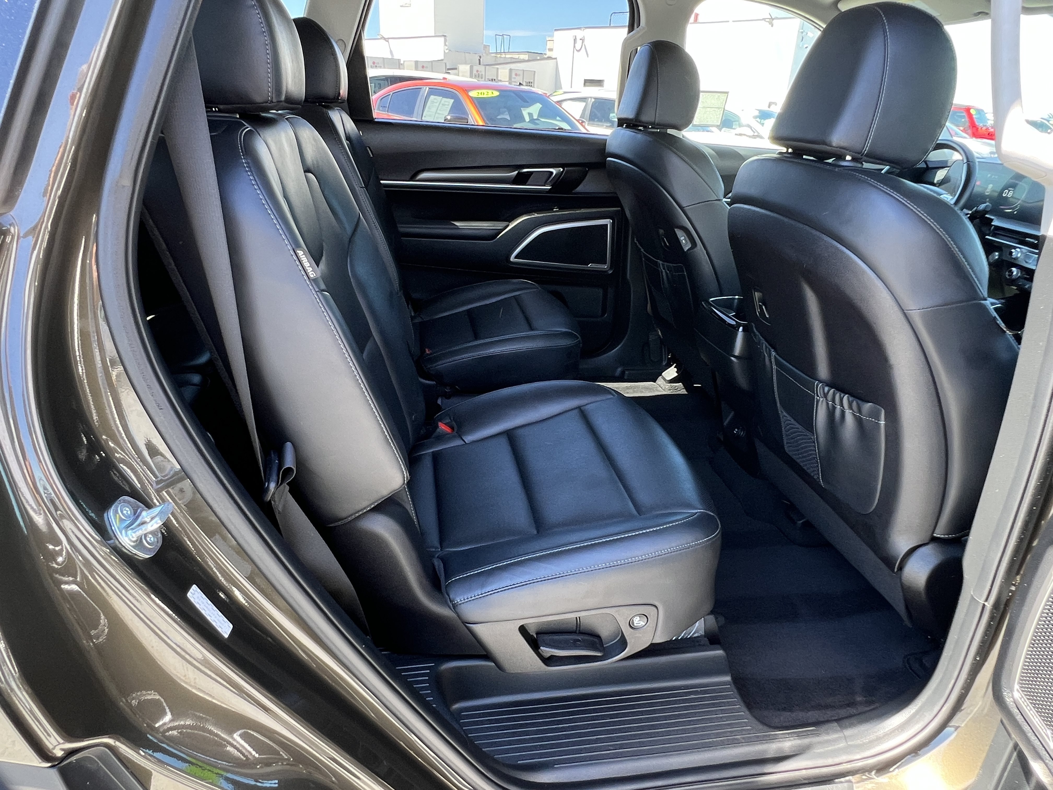 Certified 2023 Kia Telluride S FWD image 19