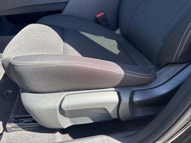 Used 2023 Nissan Rogue S AWD/4WD image 20