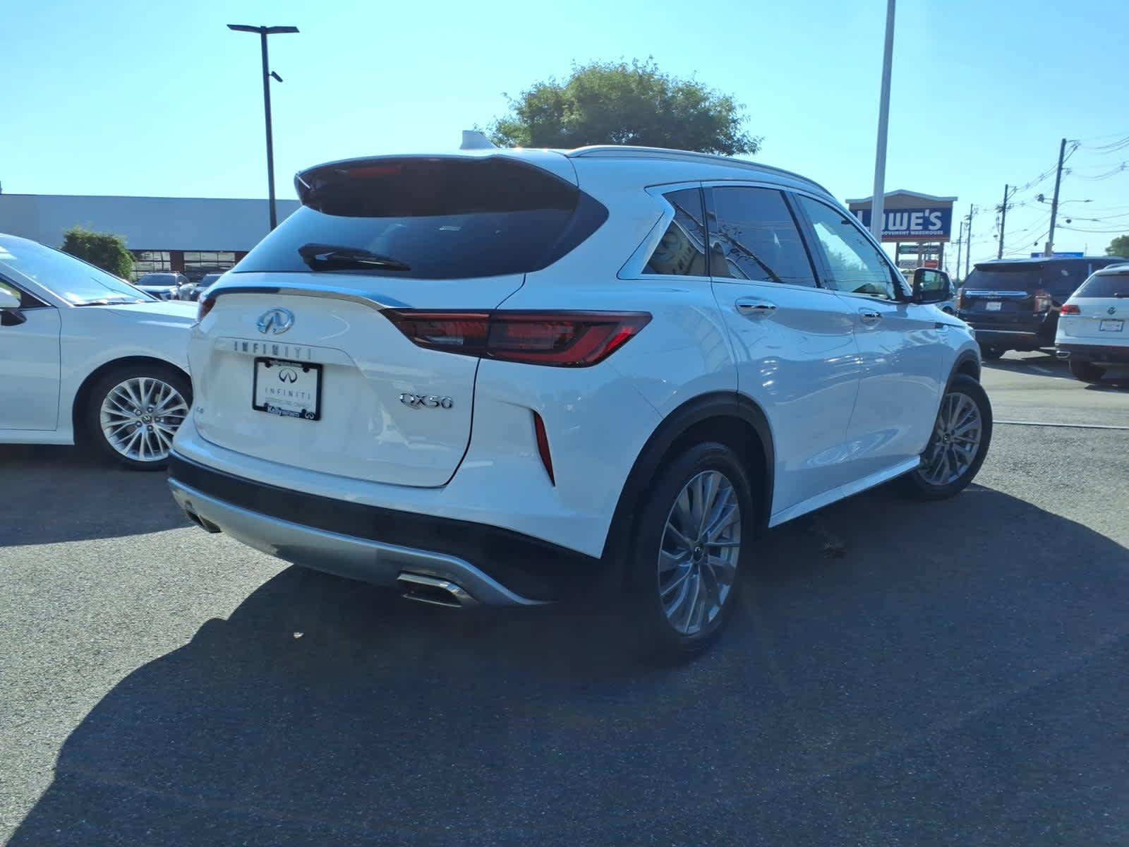 Certified 2023 INFINITI QX50 Luxe AWD/4WD image 5
