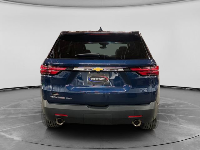 Used 2022 Chevrolet Traverse LS AWD/4WD image 4