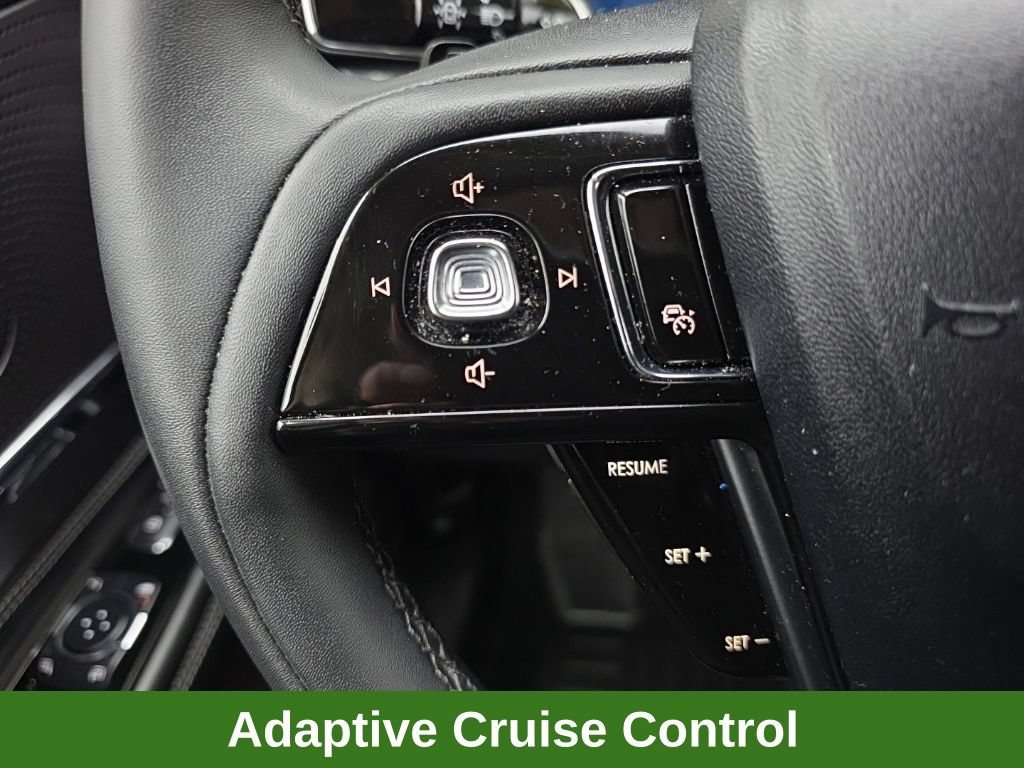Used 2023 Lincoln Corsair AWD w/ Equipment Group 101A image 25