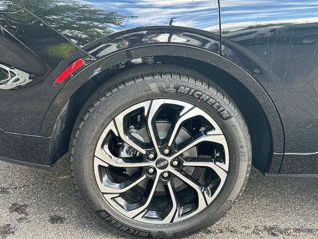 New 2026 Lincoln Nautilus Reserve AWD/4WD image 18