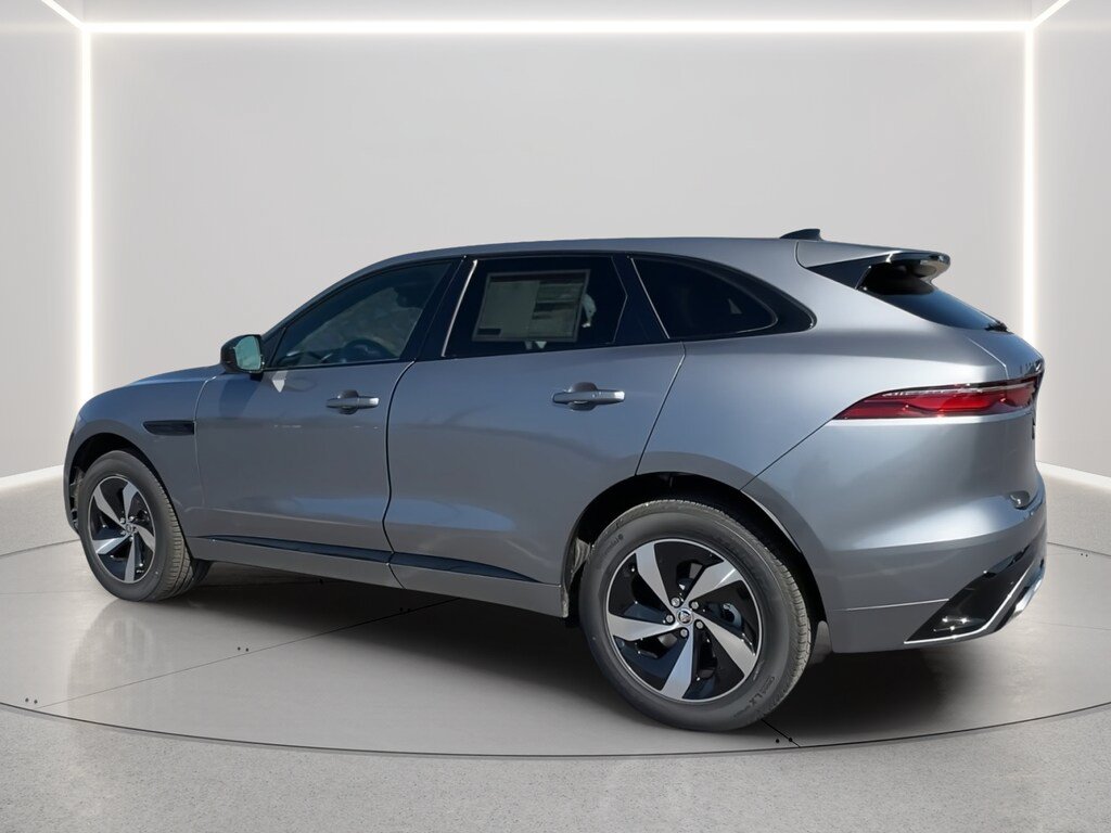 Used 2025 Jaguar F-PACE R-Dynamic S AWD/4WD image 3