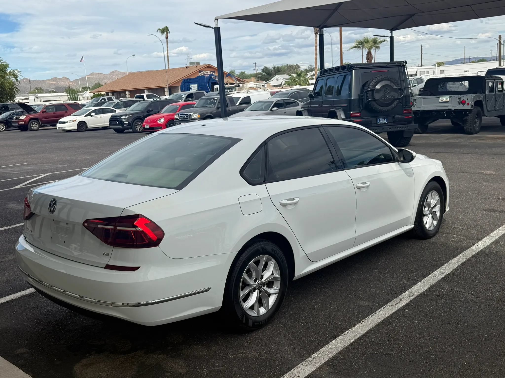 Used 2018 Volkswagen Passat 2.0T S FWD image 9