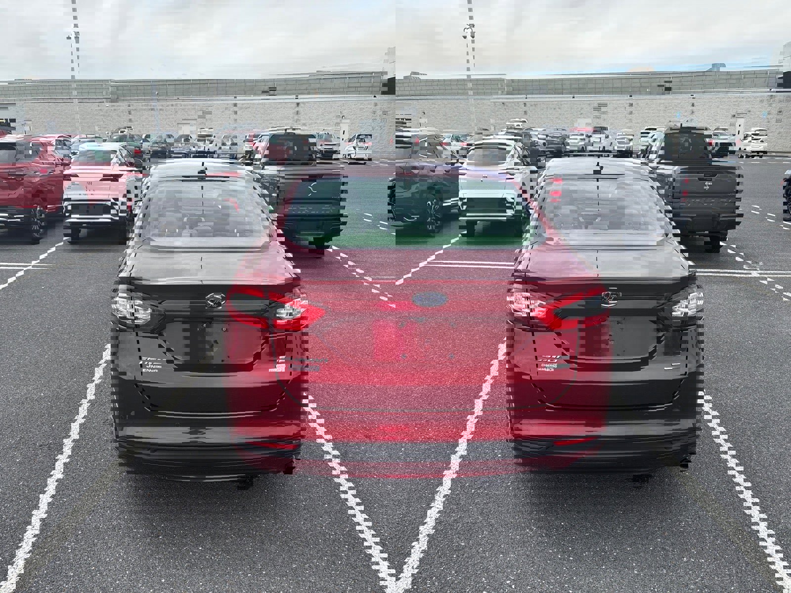 Used 2016 Ford Fusion SE w/ SE Cold Weather Package image 3