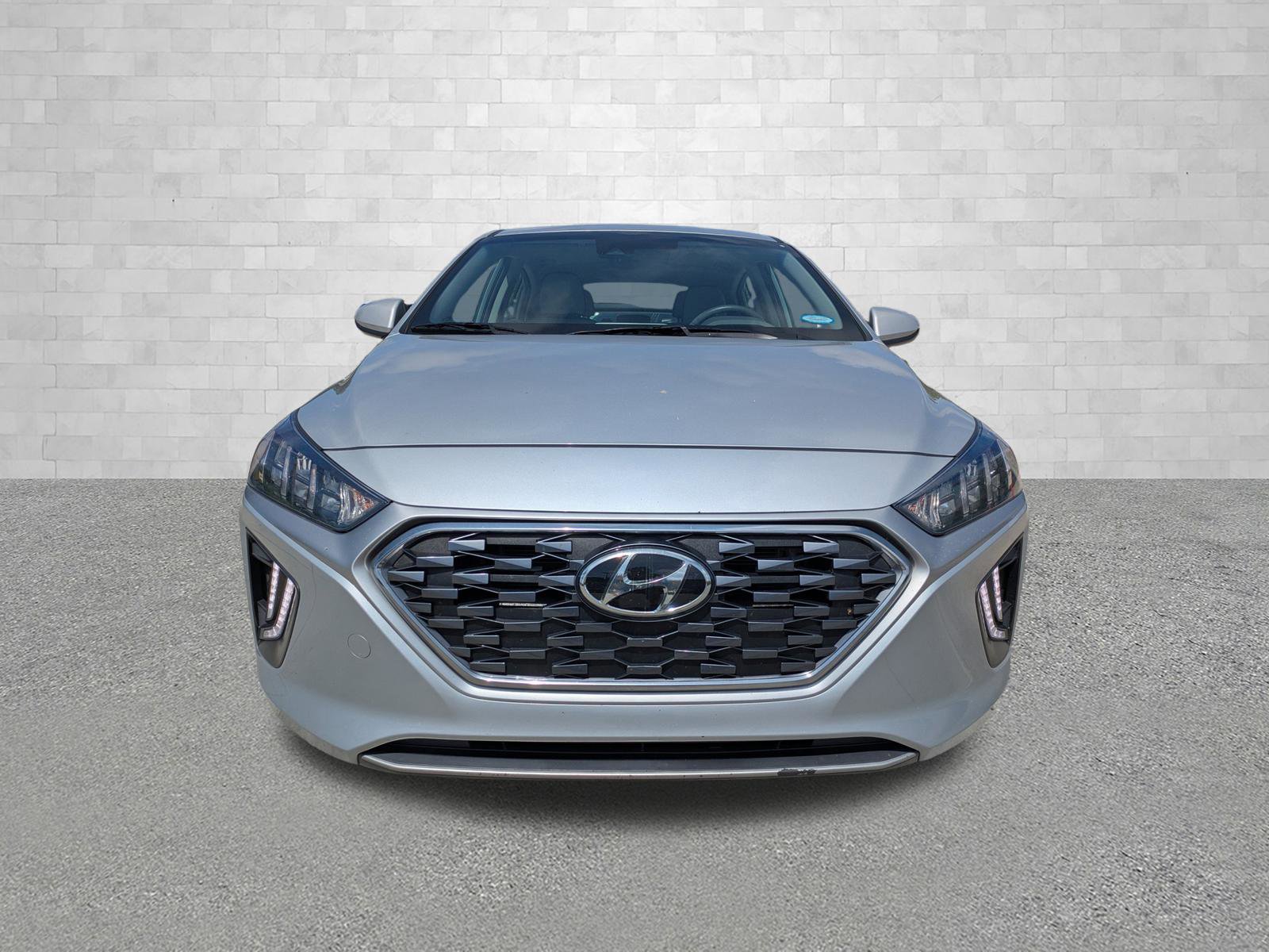 Used 2021 Hyundai Ioniq SEL image 6