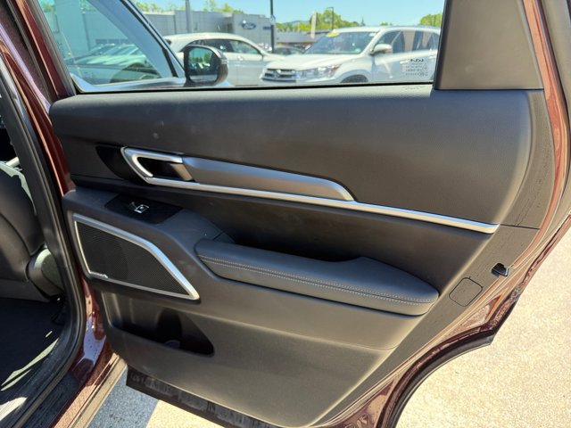 Used 2022 Kia Telluride S AWD/4WD image 28