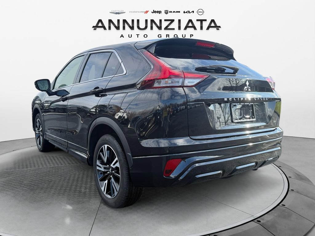 Used 2024 Mitsubishi Eclipse Cross SEL image 3