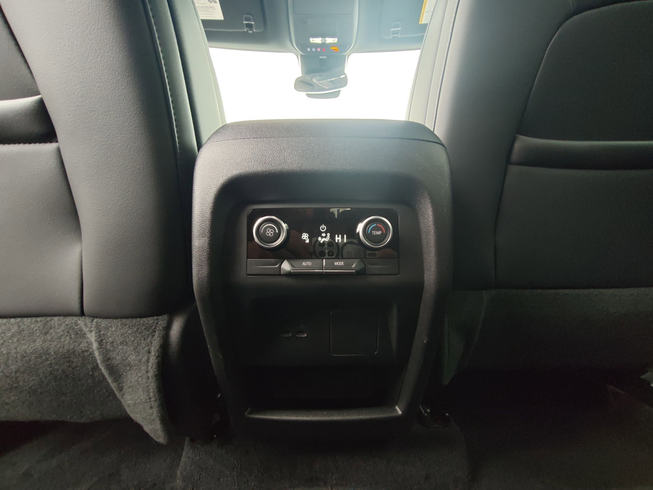 Certified 2025 Buick Enclave Preferred image 29