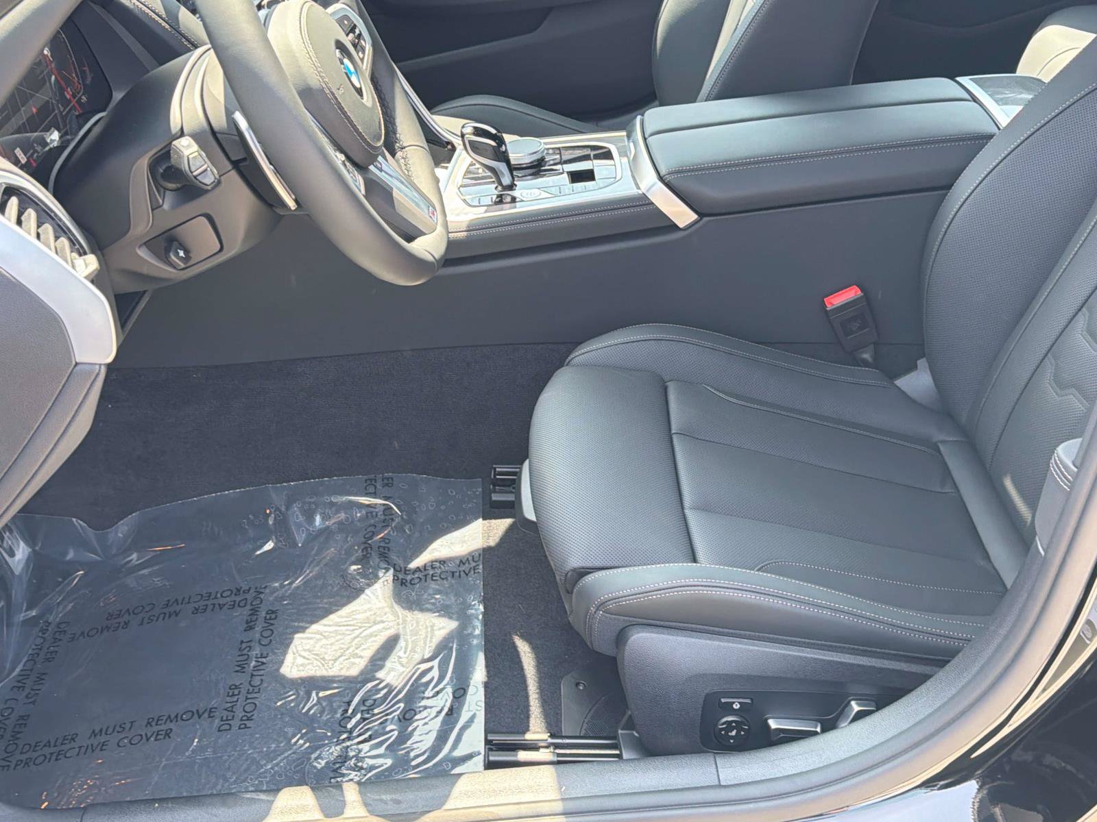 New 2026 BMW 840i w/ Driving Assistance Package RWD image 31