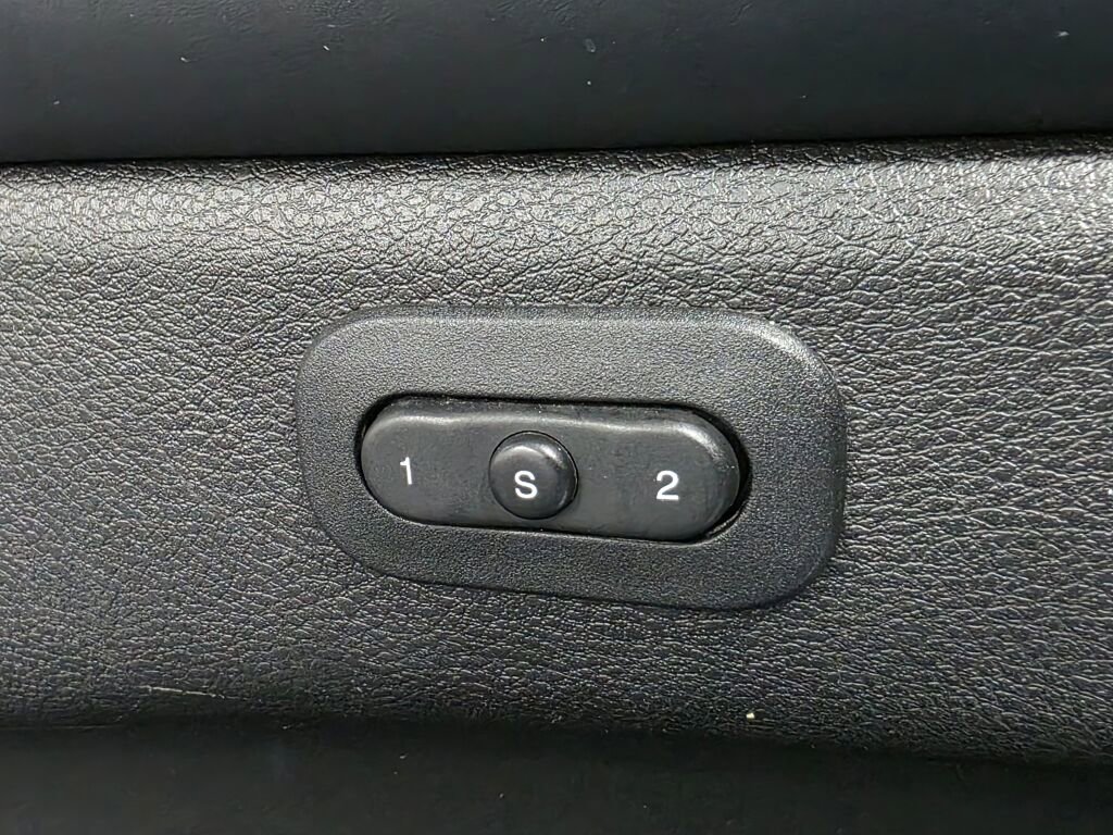 Used 2018 Dodge Durango R/T image 19