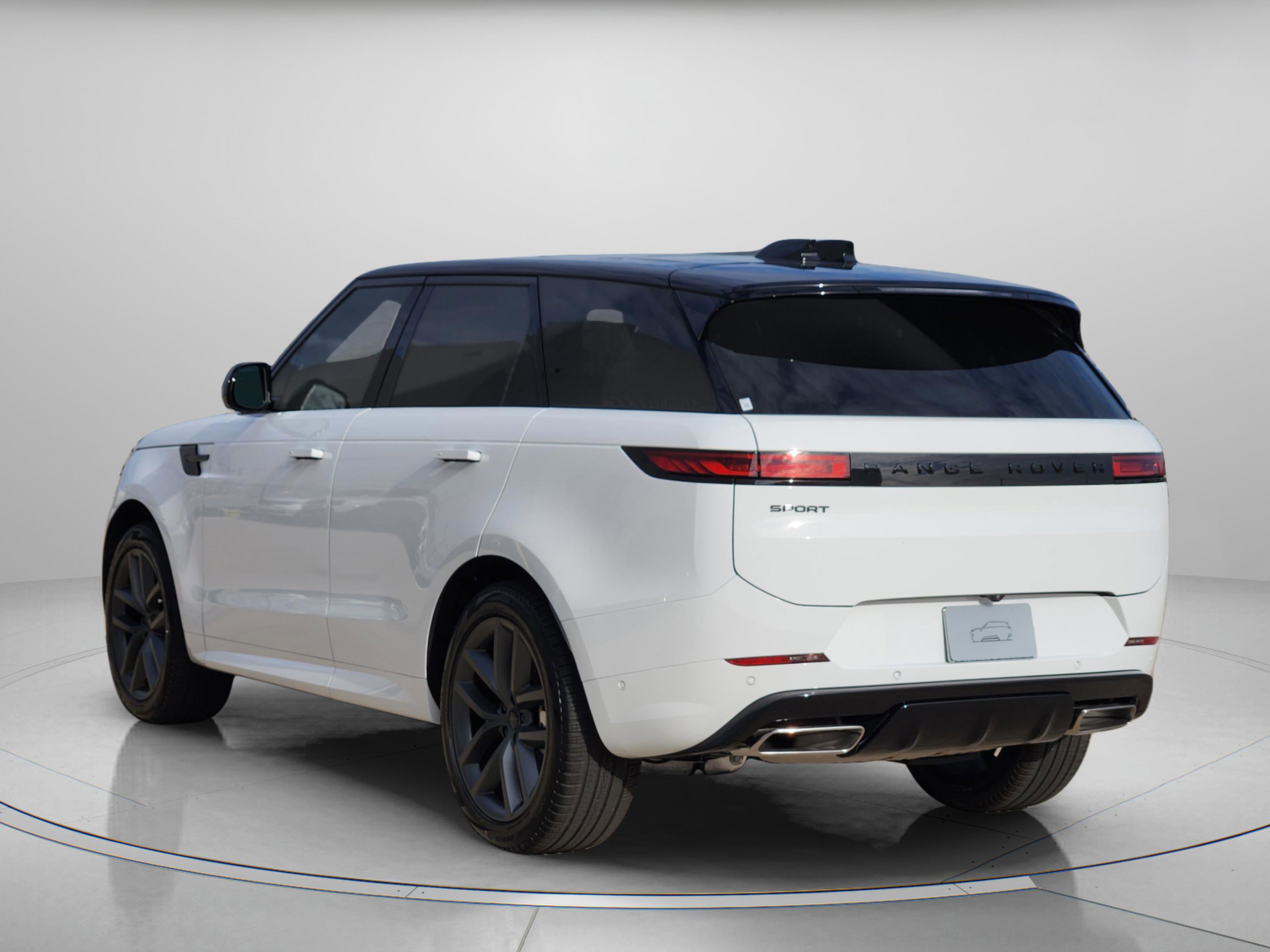 New 2026 Land Rover Range Rover Sport Dynamic SE AWD/4WD image 3