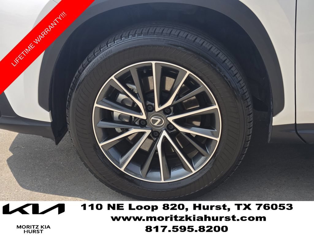 Used 2024 Lexus NX 250 FWD image 17