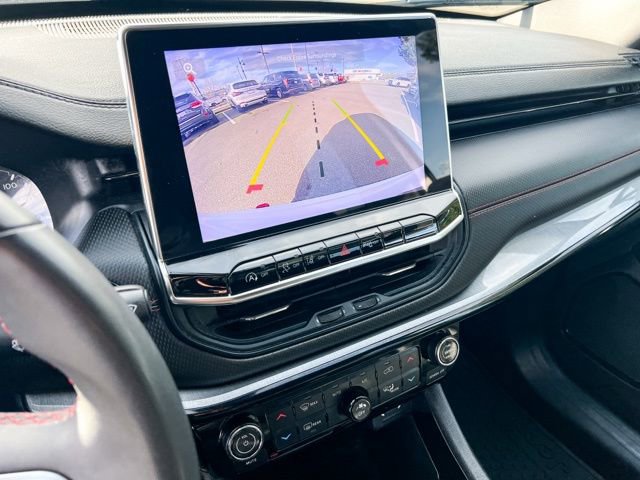 Used 2024 Jeep Compass Trailhawk image 23