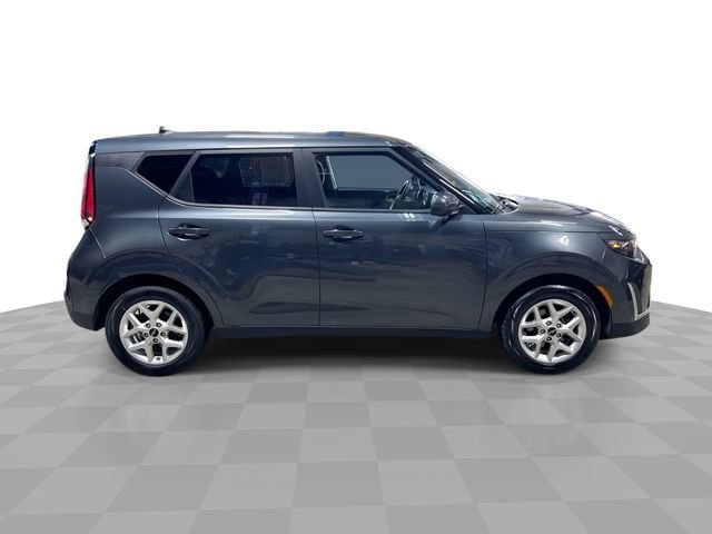 Used 2024 Kia Soul LX w/ Option Group 015 image 10