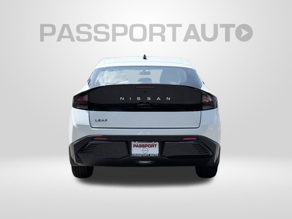 New 2026 Nissan Leaf SV+ w/ Floor Mat Package (SV+) FWD image 5
