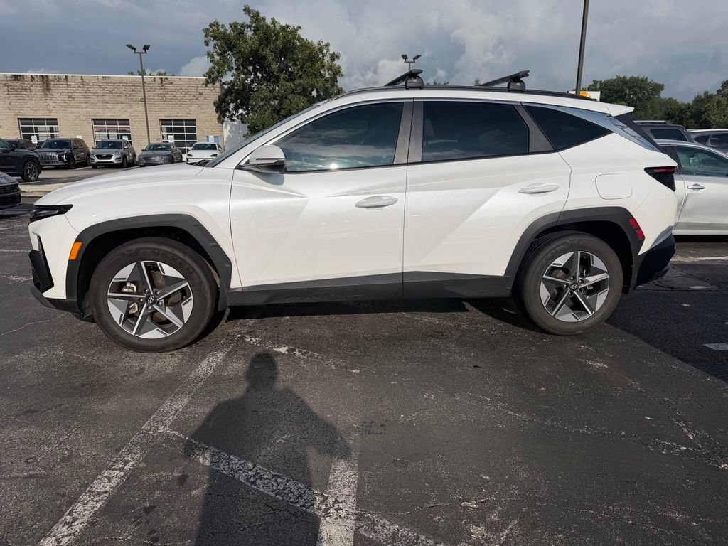 Used 2025 Hyundai Tucson SEL AWD/4WD image 1