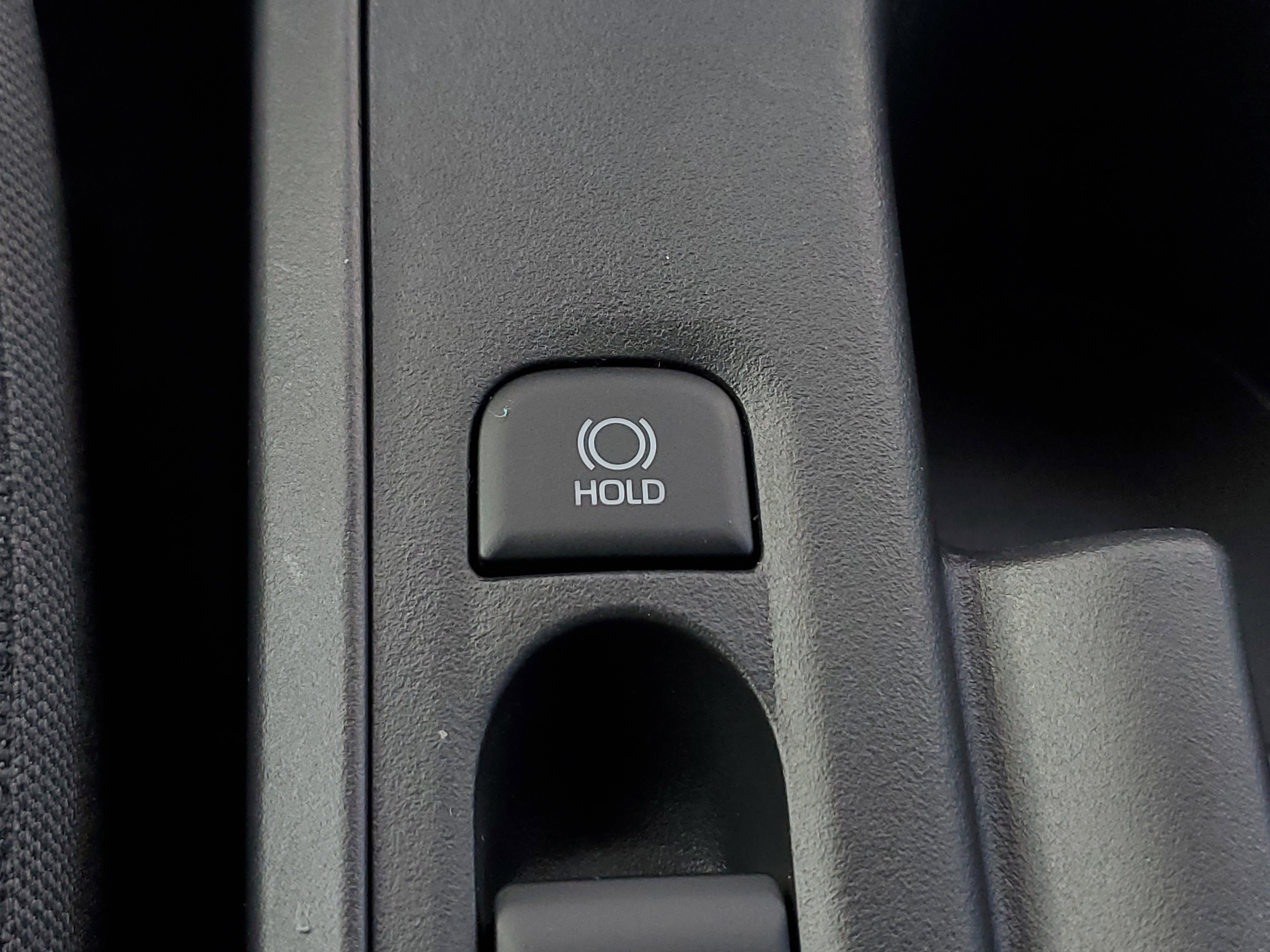 Used 2025 Toyota Corolla LE image 28