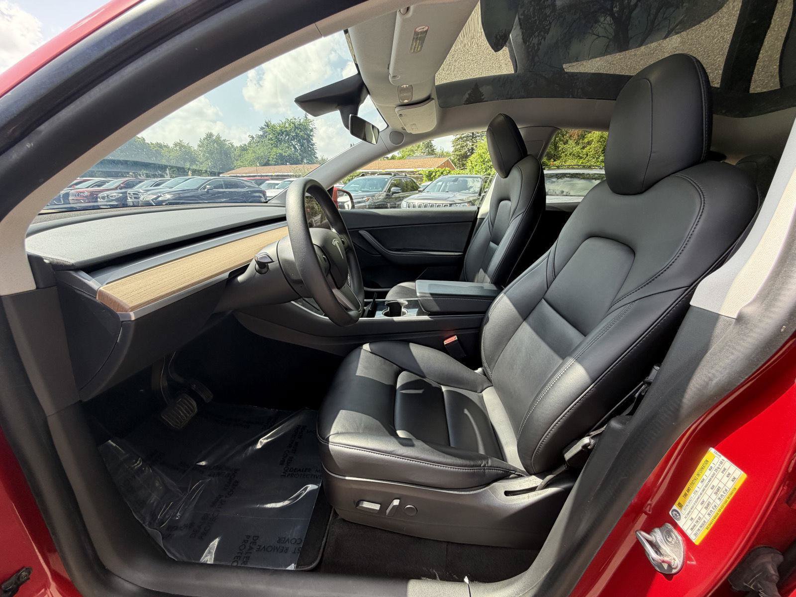 Used 2020 Tesla Model Y Long Range AWD/4WD image 11