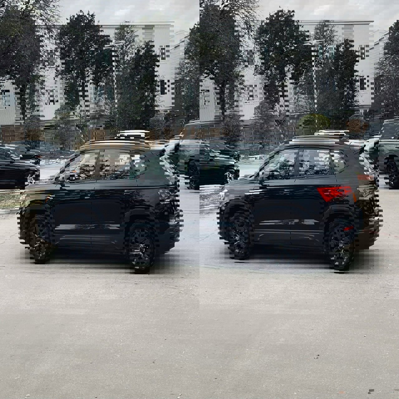 Used 2024 Volkswagen Taos S image 6