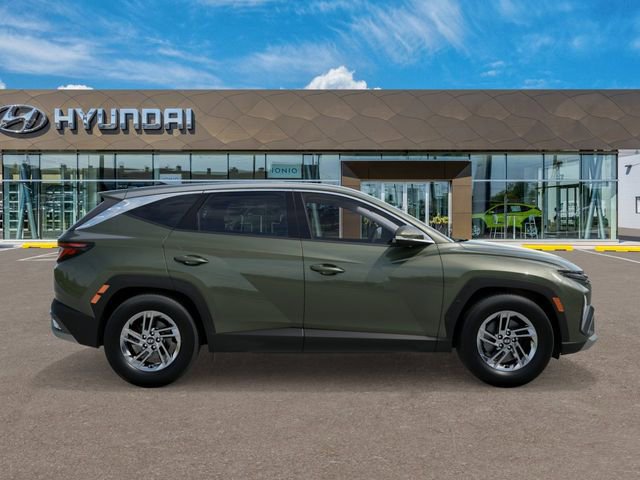 New 2026 Hyundai Tucson SE image 7