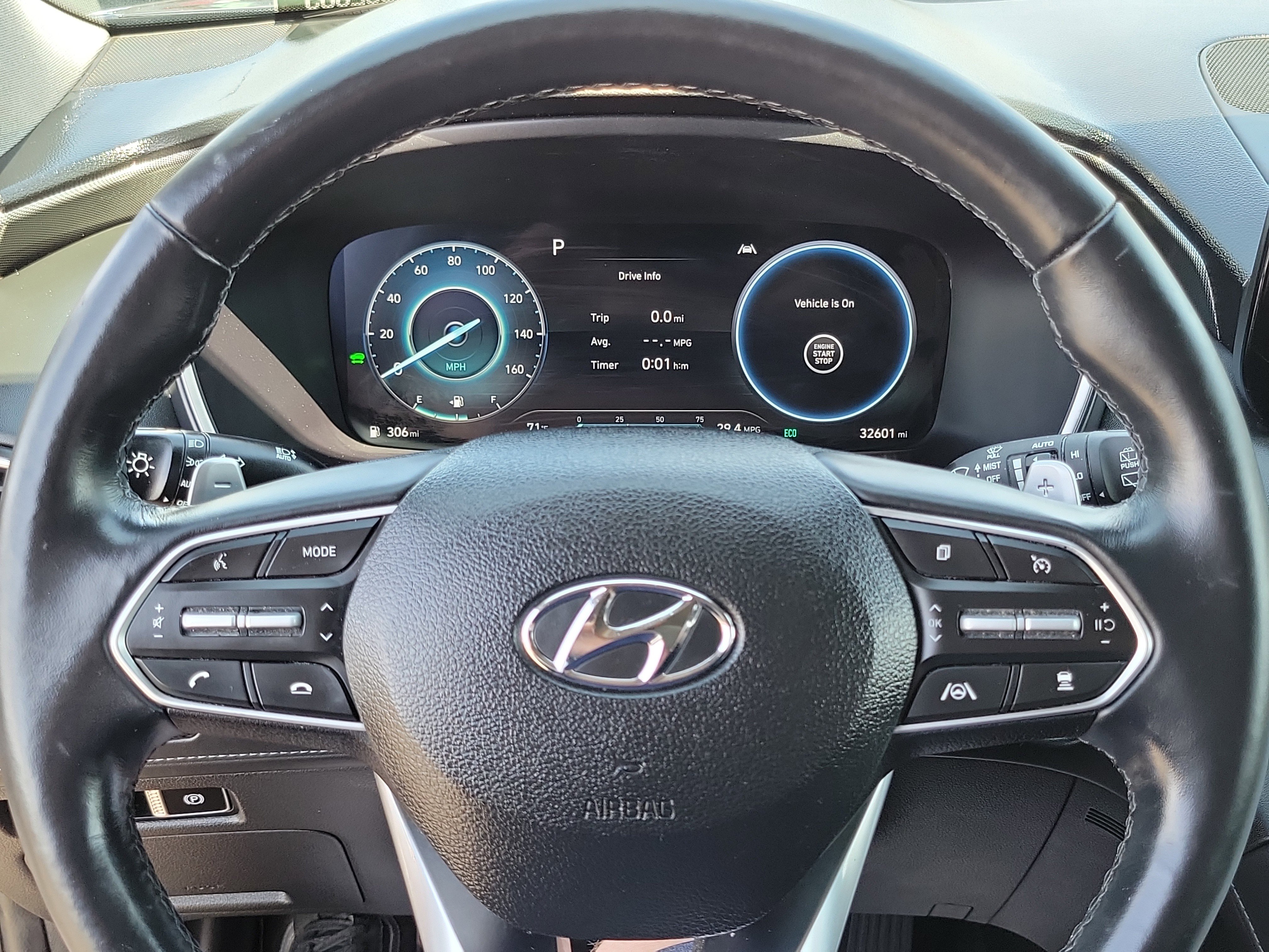 Certified 2023 Hyundai Santa Fe Limited AWD/4WD image 10