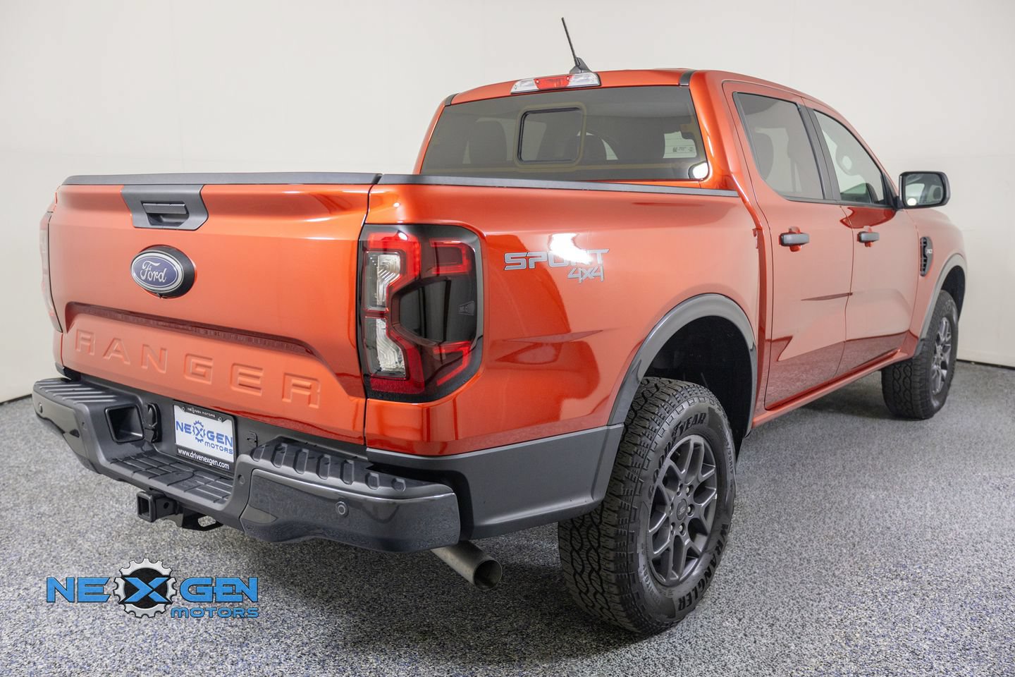 Used 2024 Ford Ranger XLT w/ Equipment Group 301A High AWD/4WD image 8