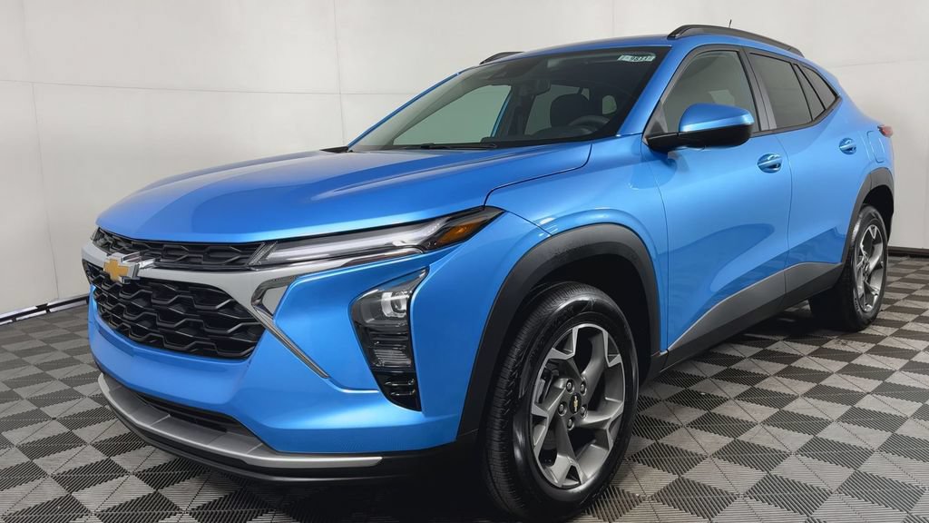 New 2026 Chevrolet Trax LT FWD image 7