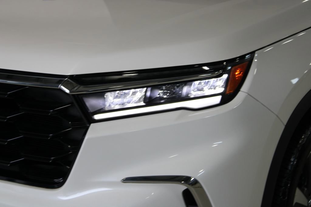 Used 2024 Honda Pilot Elite image 2