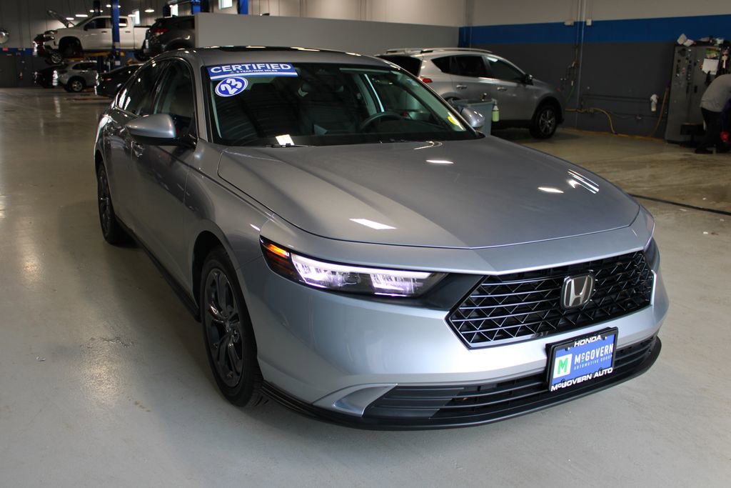 Used 2023 Honda Accord EX image 4