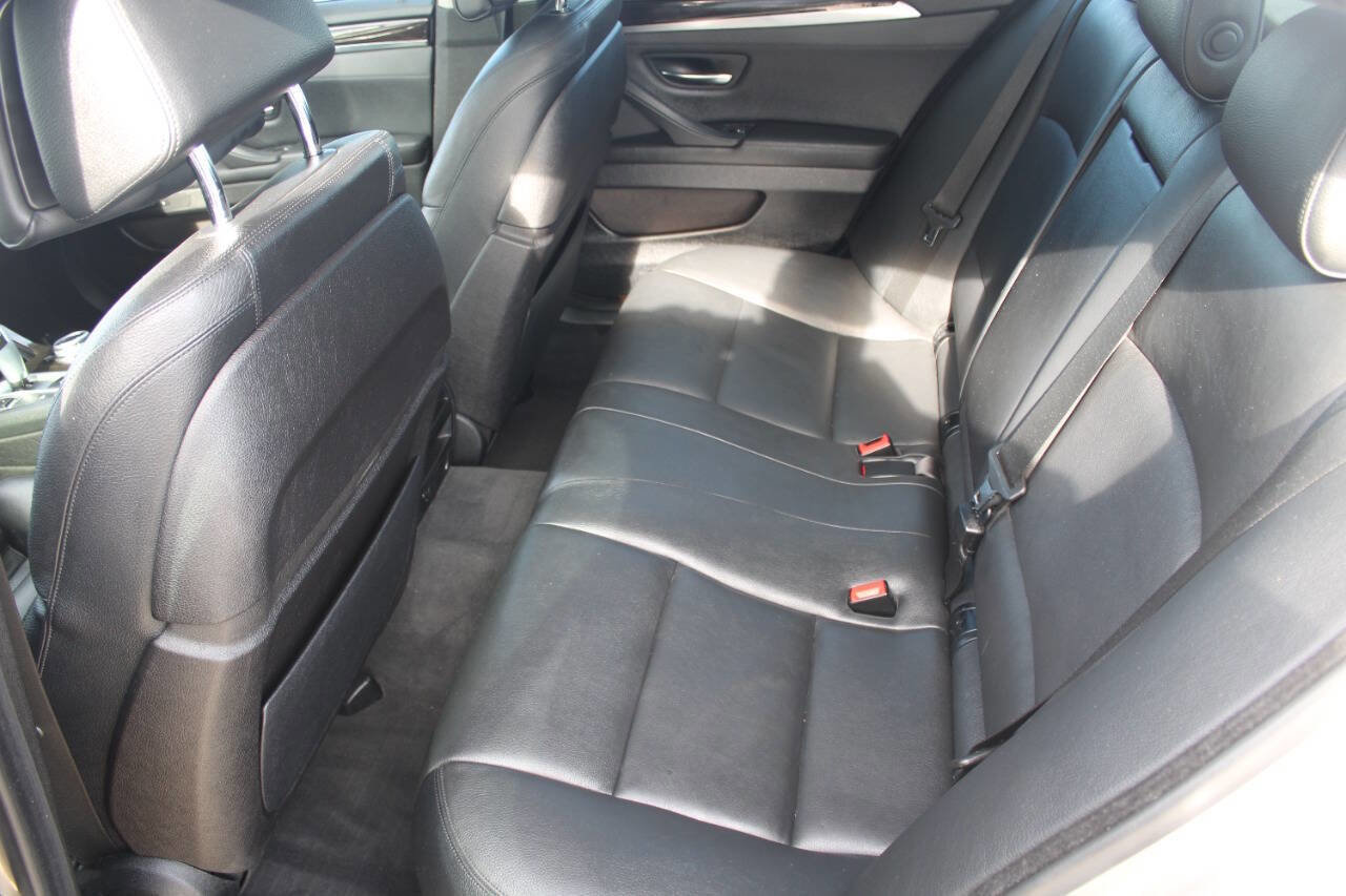 Used 2014 BMW 535d xDrive image 10