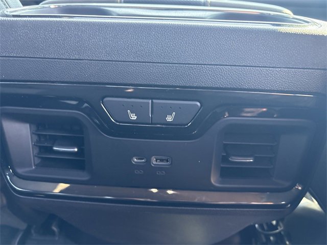 Used 2024 Chevrolet Silverado 1500 ZR2 w/ Technology Package image 24