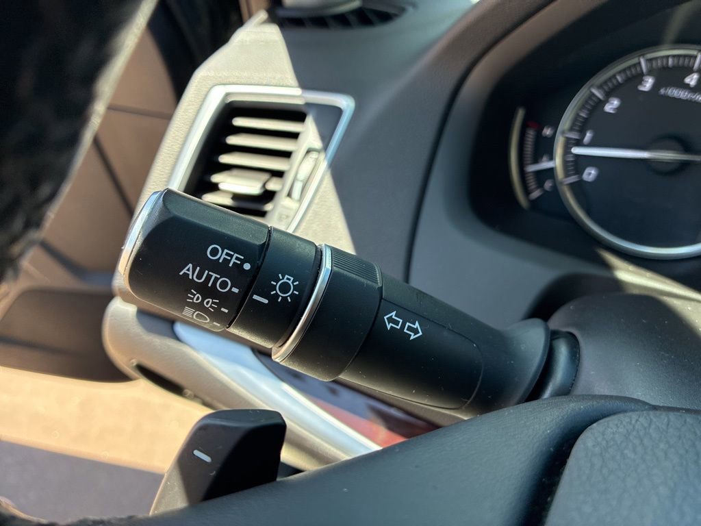 Used 2015 Acura TLX V6 SH-AWD w/ Technology Pkg image 29