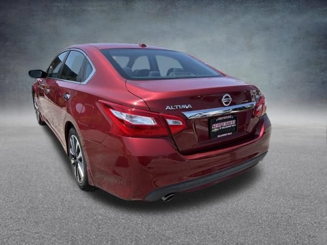 Used 2017 Nissan Altima 2.5 SV FWD image 9