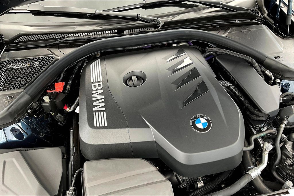 Used 2026 BMW 330i xDrive Sedan w/ Premium Package AWD/4WD image 30