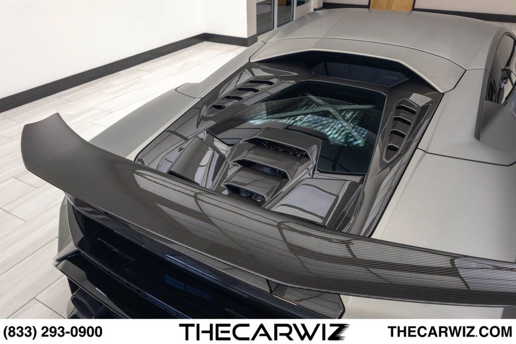 Used 2023 Lamborghini Huracan Tecnica RWD image 30