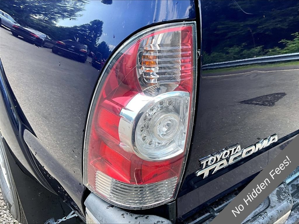 Used 2013 Toyota Tacoma 4x4 Double Cab w/ SR5 Pkg image 28