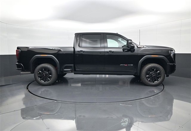 New 2026 GMC Sierra 3500 AT4 w/ AT4 Premium Plus Package image 4