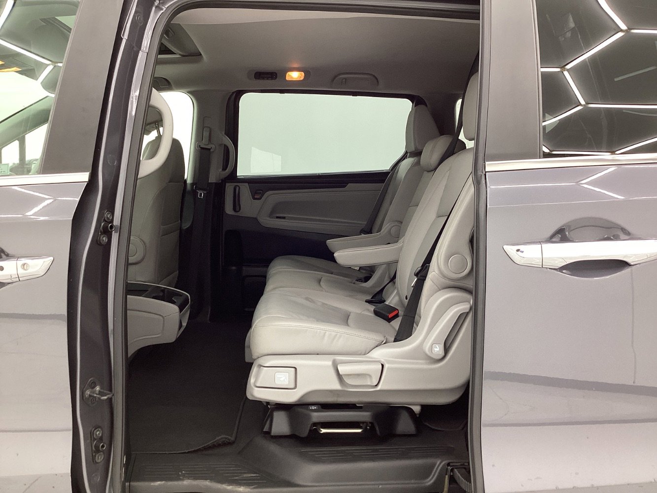 Used 2020 Honda Odyssey EX-L image 20