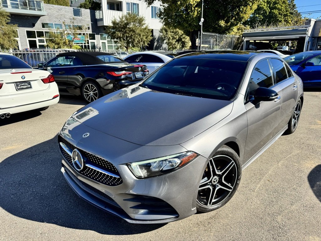 Used 2021 Mercedes-Benz A 220 image 1