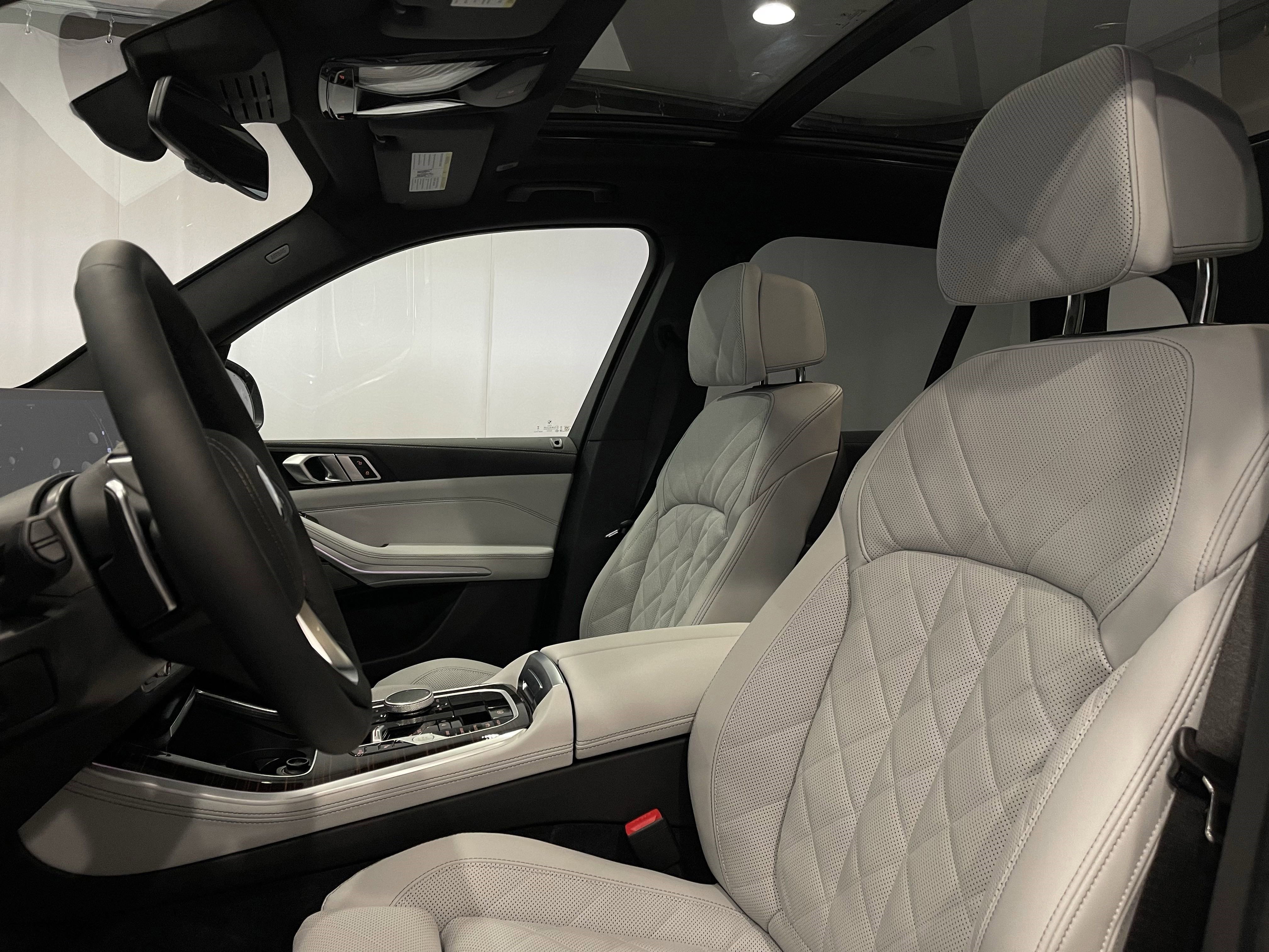 New 2026 BMW X5 xDrive40i image 8