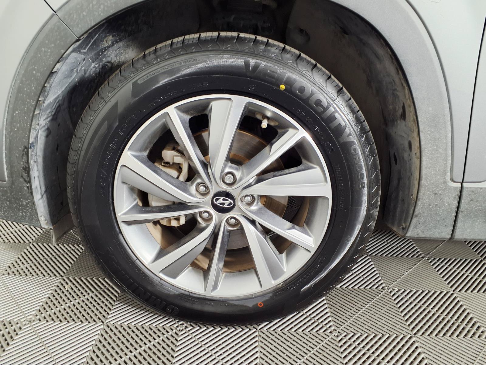 Used 2019 Hyundai Santa Fe SEL FWD image 7