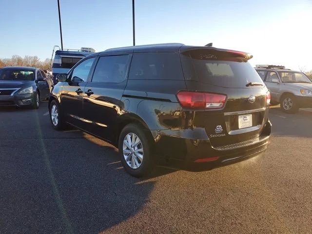 Used 2016 Kia Sedona LX w/ Option Group 020 image 2