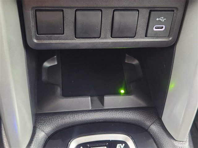Used 2025 Toyota Corolla Cross AWD Hybrid image 20