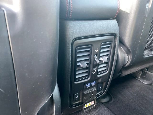 Used 2024 Dodge Durango GT image 21